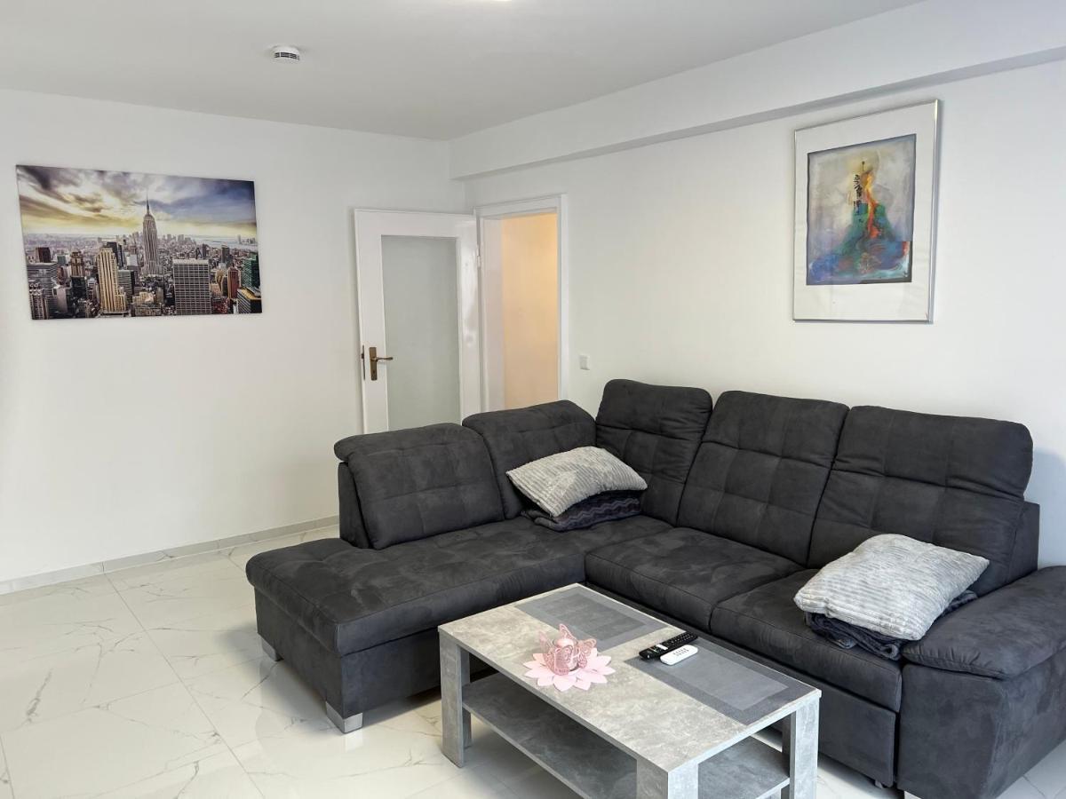 Wunderschoene Ferienwohnung In Solingen-Mitte Luaran gambar