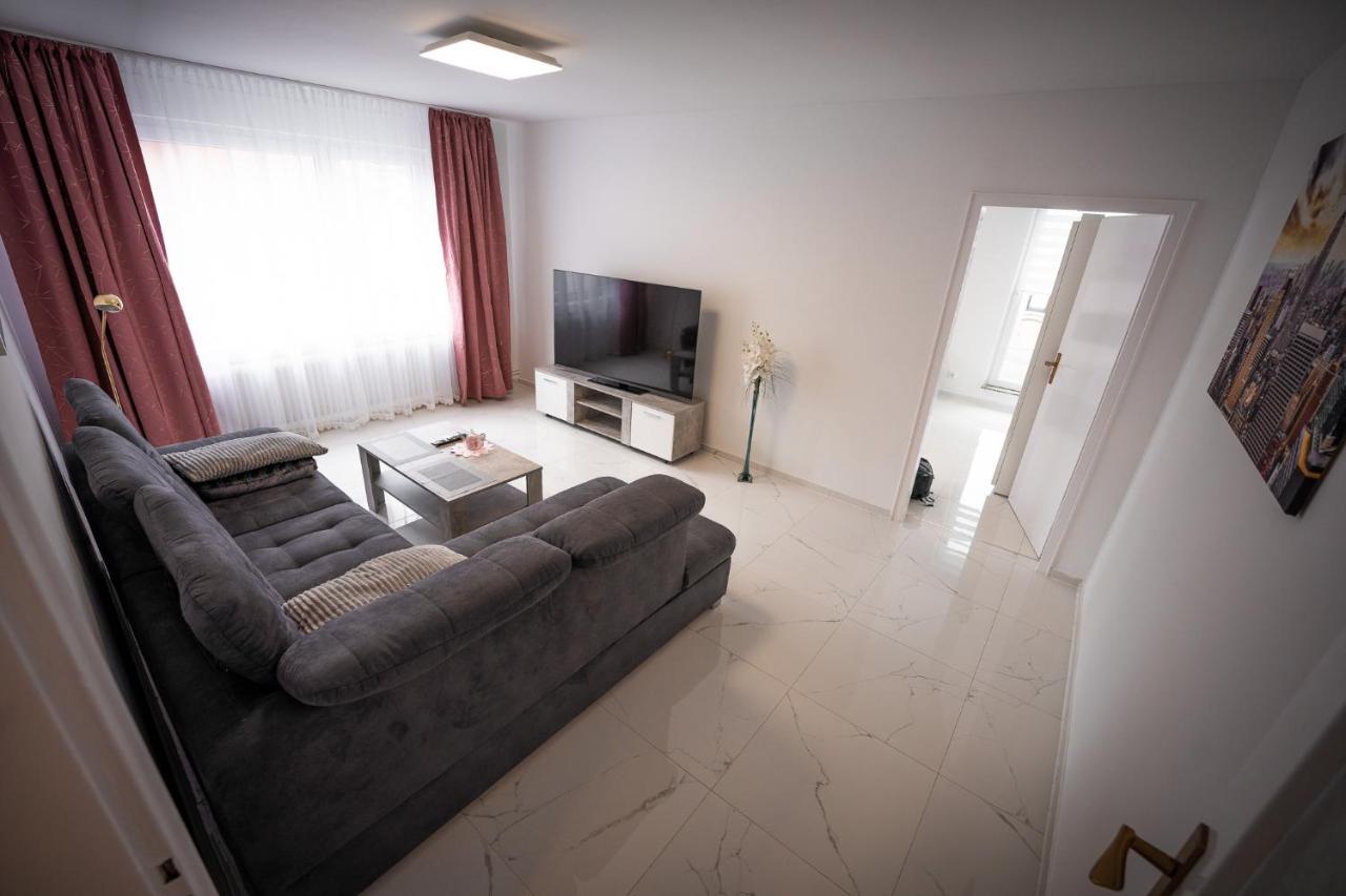 Wunderschoene Ferienwohnung In Solingen-Mitte Luaran gambar