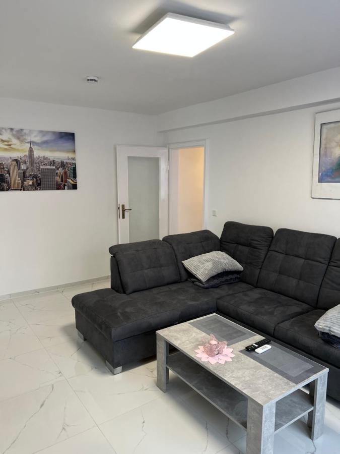Wunderschoene Ferienwohnung In Solingen-Mitte Luaran gambar