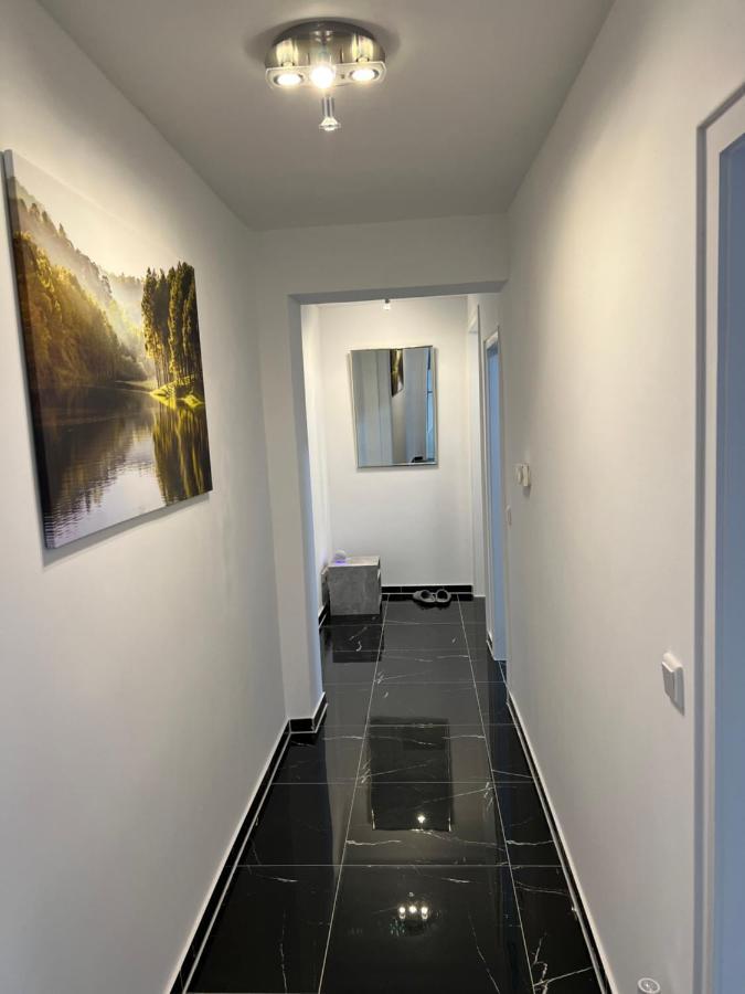 Wunderschoene Ferienwohnung In Solingen-Mitte Luaran gambar