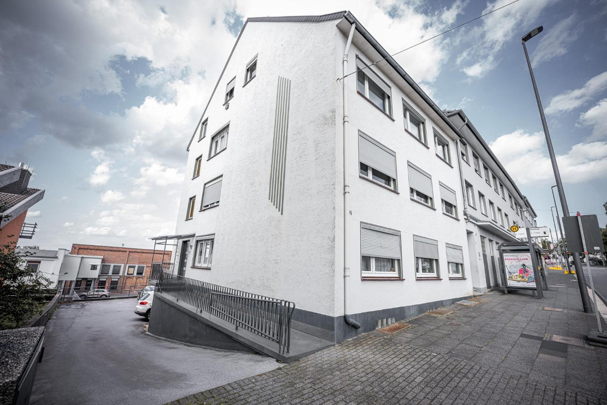 Wunderschoene Ferienwohnung In Solingen-Mitte Luaran gambar